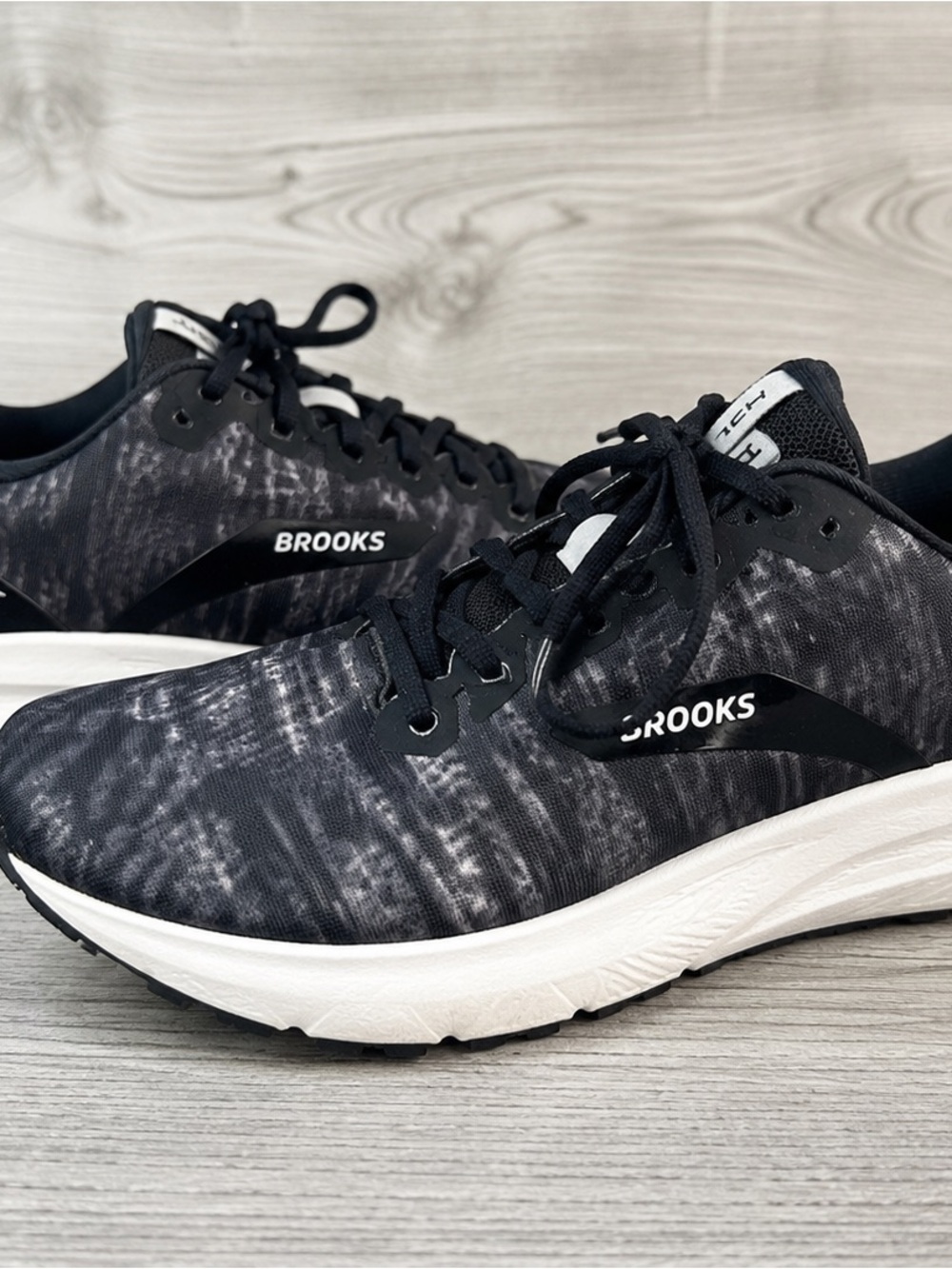 Brooks Launch 7 Black Marble Women’s Size 10.5 B Athletic SneakersRunning Shoes - Picture 2 of 13